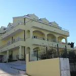 Apartman Family Friendly With A Swimming Pool Okrug Gornji, Ciovo - 8626 *