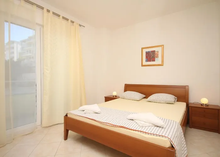 Family Friendly Apartments With A Swimming Pool Okrug Gornji, Ciovo - 8626 Apartment *