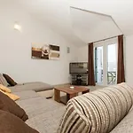 Family Friendly With A Swimming Pool Okrug Gornji, Ciovo - 8626 Trogir