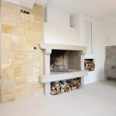 Family Friendly With A Swimming Pool Okrug Gornji, Ciovo - 8626 * تروغير