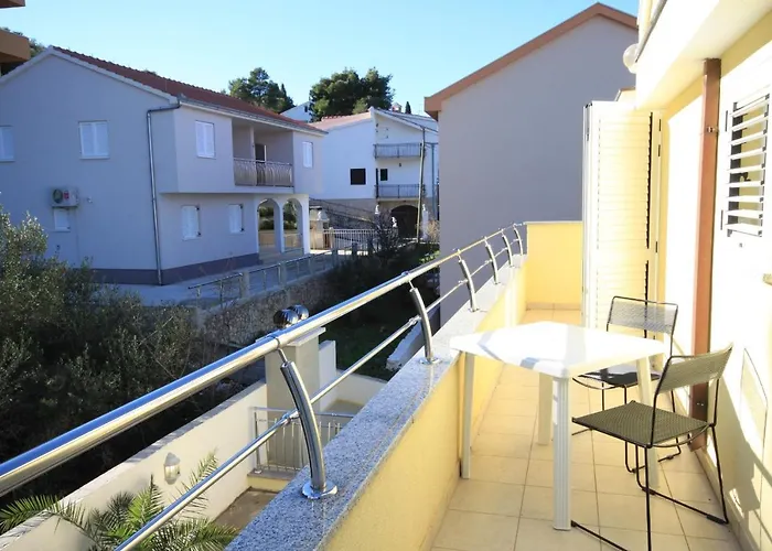 Family Friendly With A Swimming Pool Okrug Gornji, Ciovo - 8626 Trogir