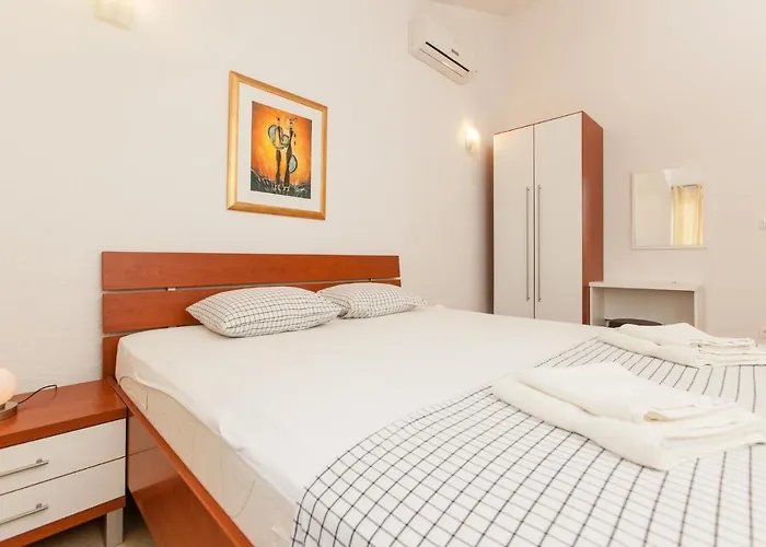 Family Friendly With A Swimming Pool Okrug Gornji, Ciovo - 8626 Appartement Trogir